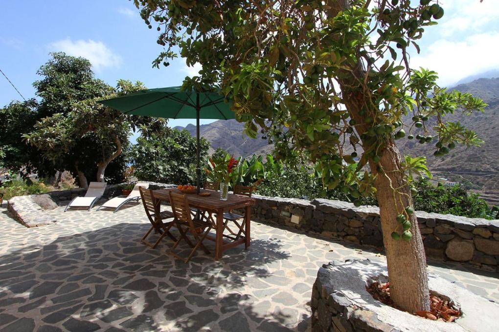 Casa Rural Los Aromos - Wunderschones Landhaus Mit Meerblick Hermigua Exteriör bild