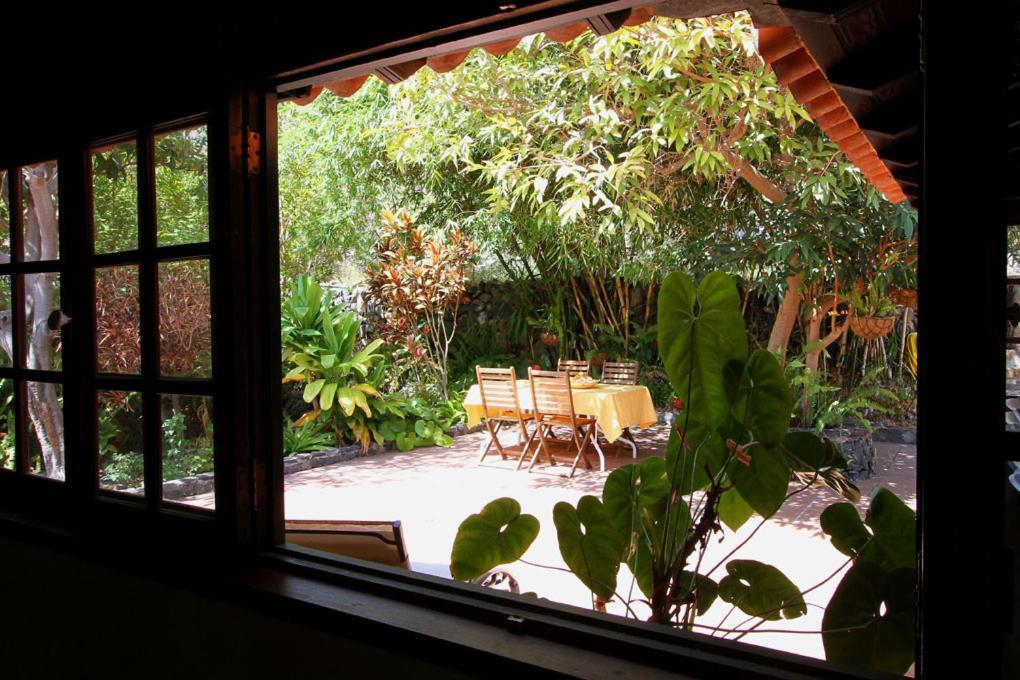 Casa Rural Los Aromos - Wunderschones Landhaus Mit Meerblick Hermigua Exteriör bild